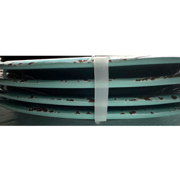 Tommy Bahama Rustic Crackle Turquoise 11" Melamine Dinner Plates Set of 4 - Picture 3 of 3